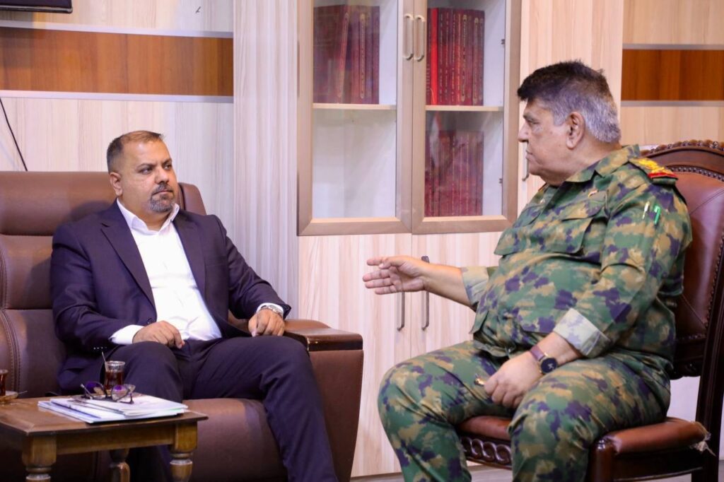 photo_5399876495536235543_y-1024x682 وفد معهد البحوث والدراسات في ضيافة مدرسة القيادة والأركان